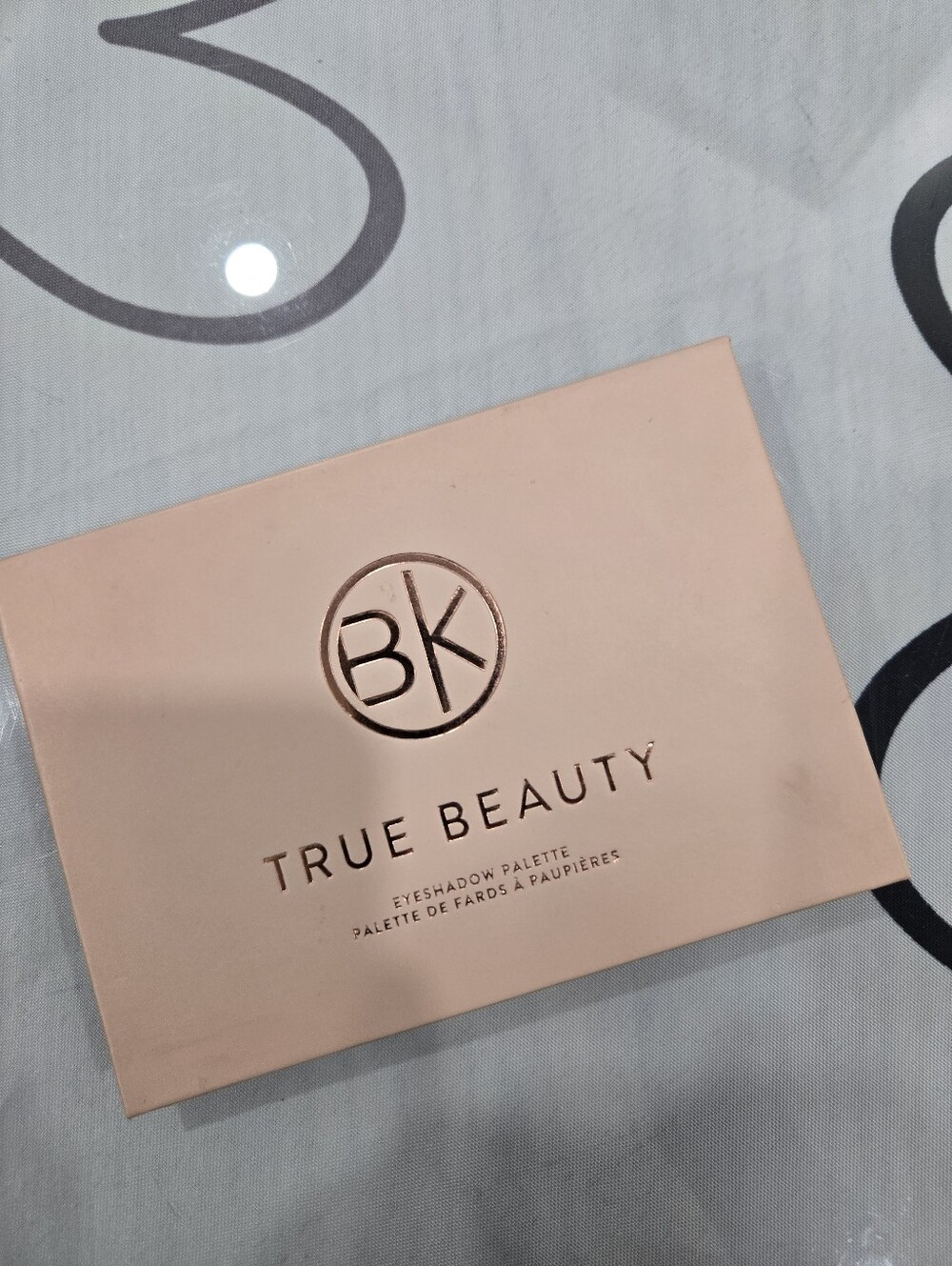 BK Beauty Eyeshadow Palette
